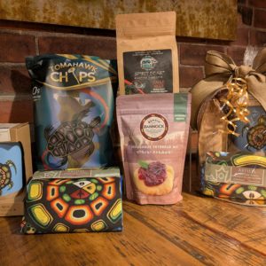 Indigenous Discoveries Gift Basket (Terrific foods & beautiful home products all created by Canadian First Nations entrepeneurs)